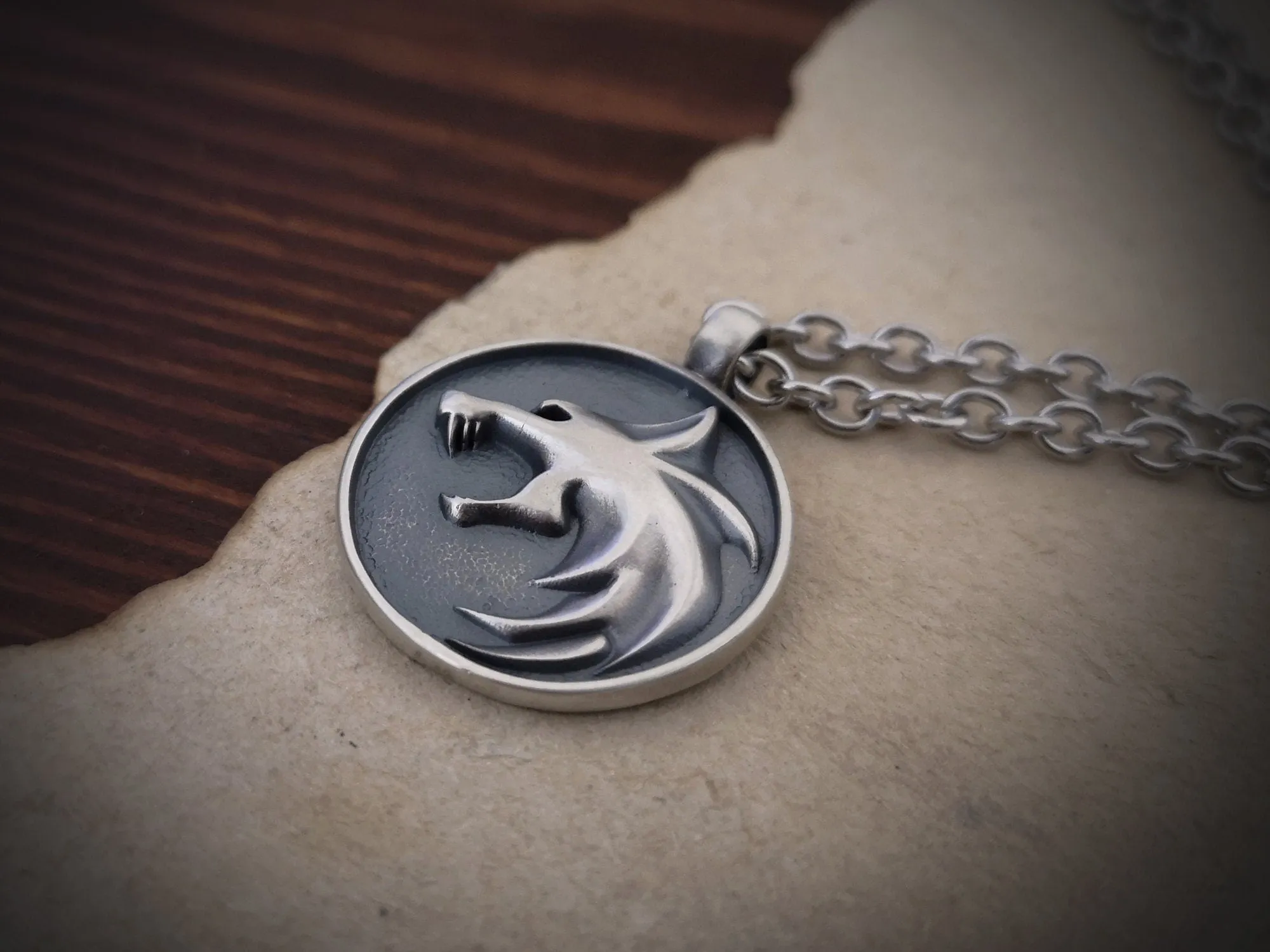 925 Sterling Silver Wolf Necklace Pendant Amulet Jewelry With Chain