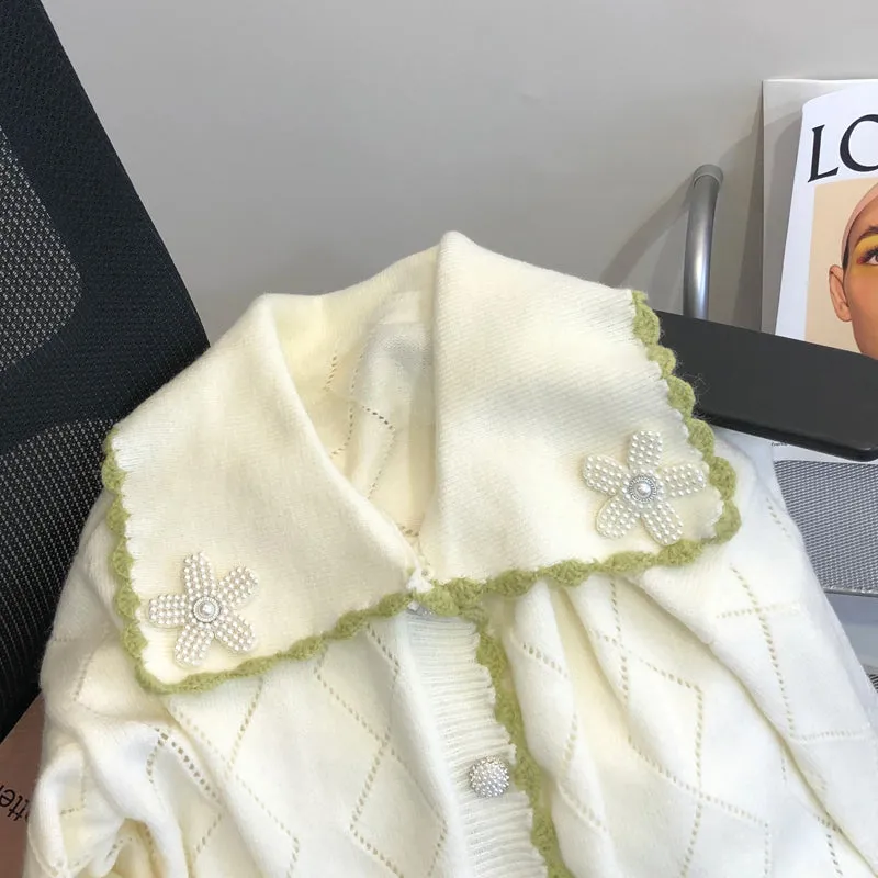 Doll Neck Loose Fitting Delicate Knitted Cardigan