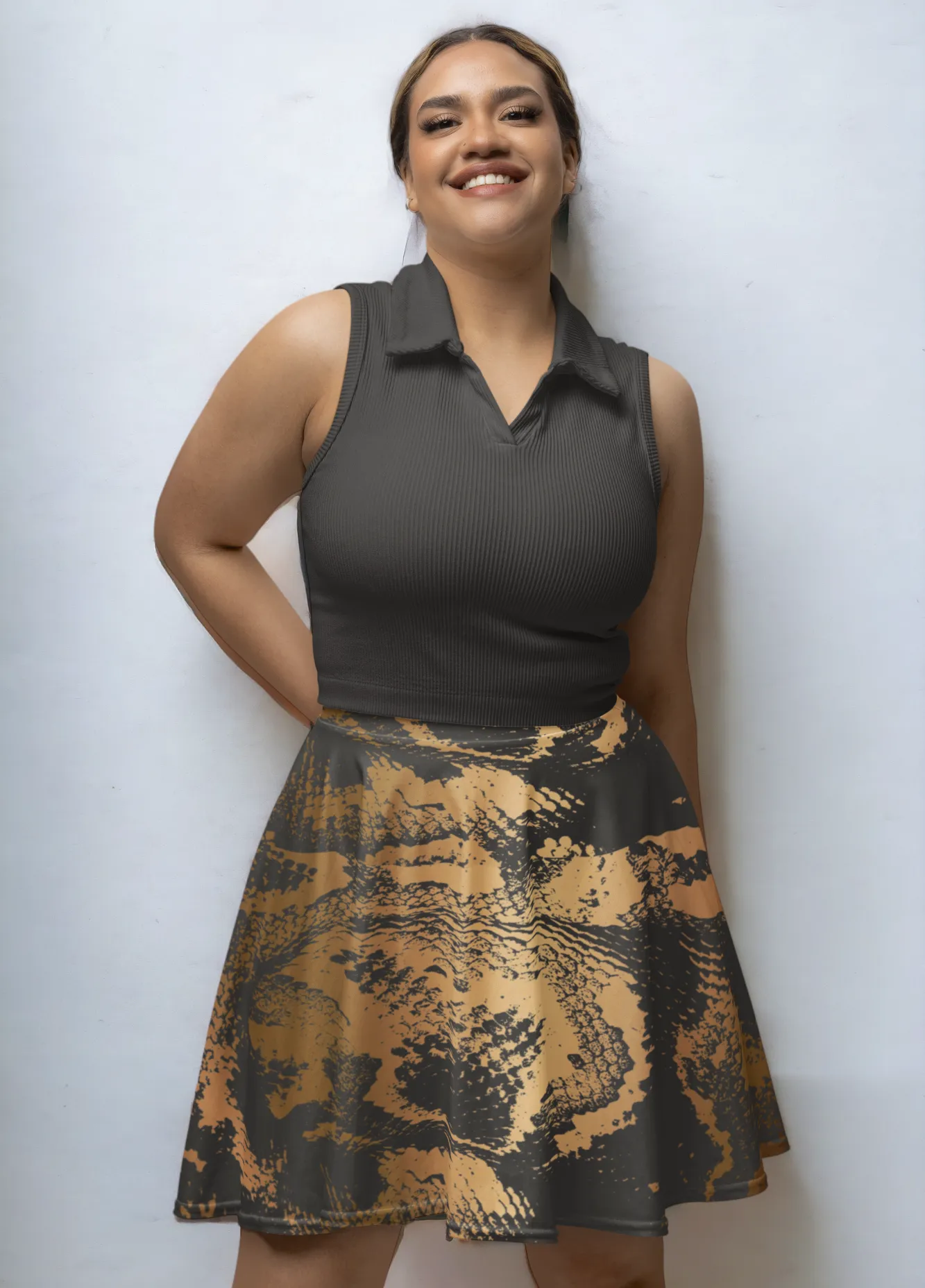 Gold Boa, Skort Set