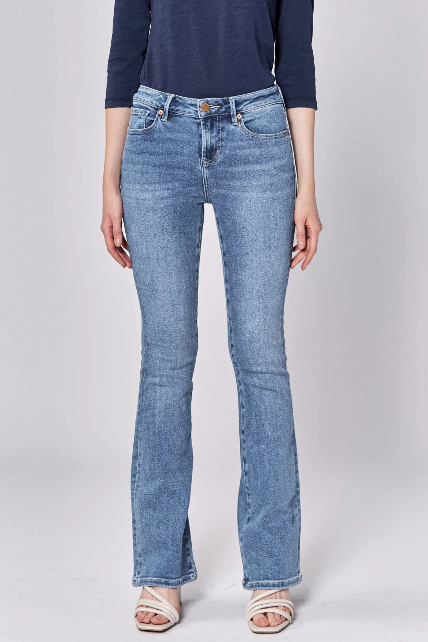 JAXTYN MID RISE FULL INSEAM BOOTCUT JEANS LOVELLE