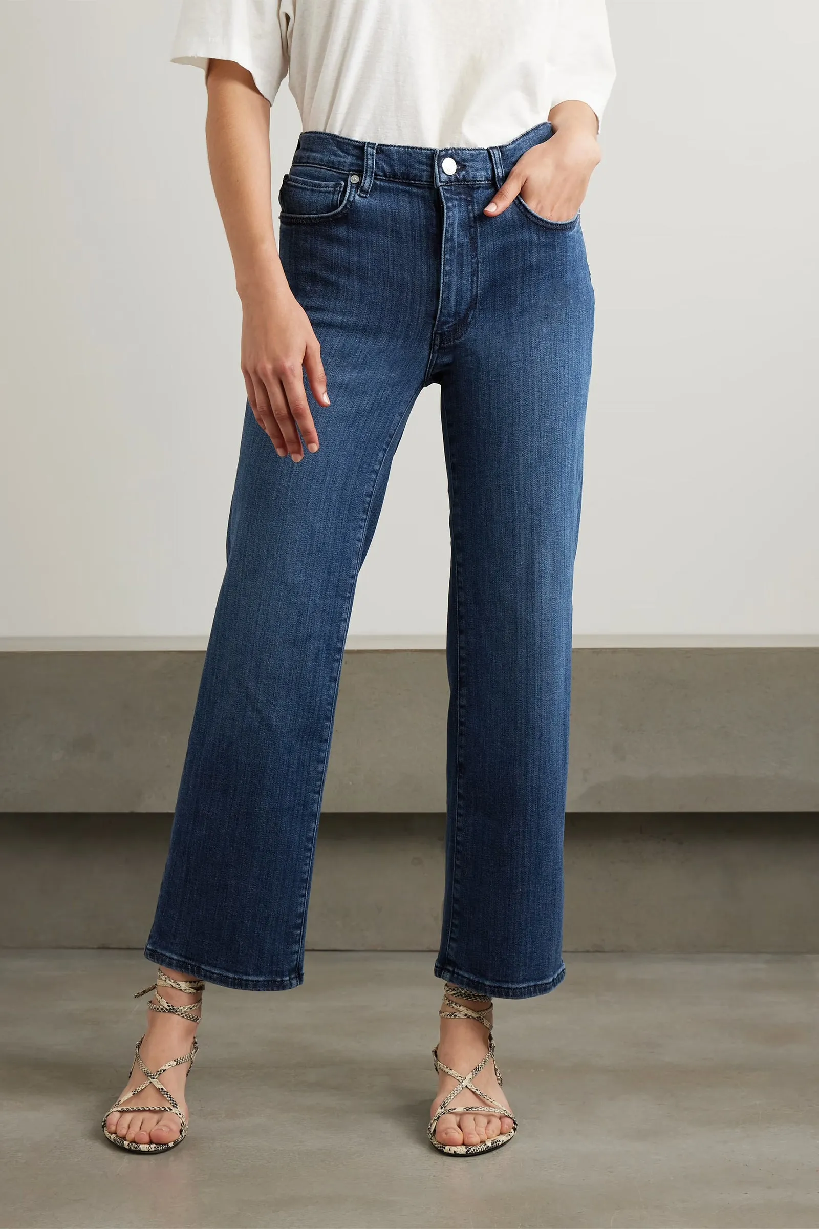 Le Sleek Cropped High-Rise Straight-Leg Jeans