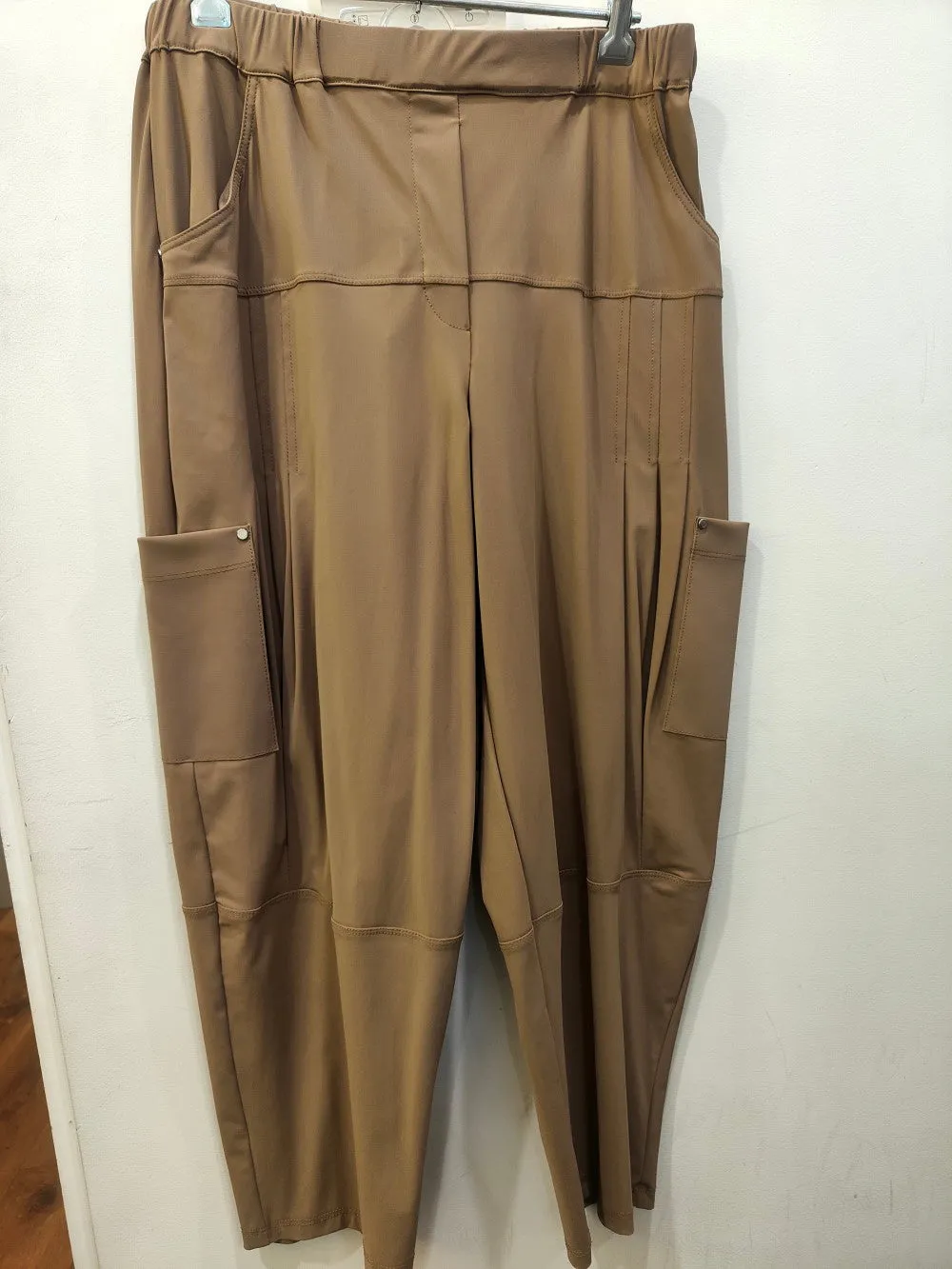 Paula Ryan Tuck Front Basque Pant - Walnut