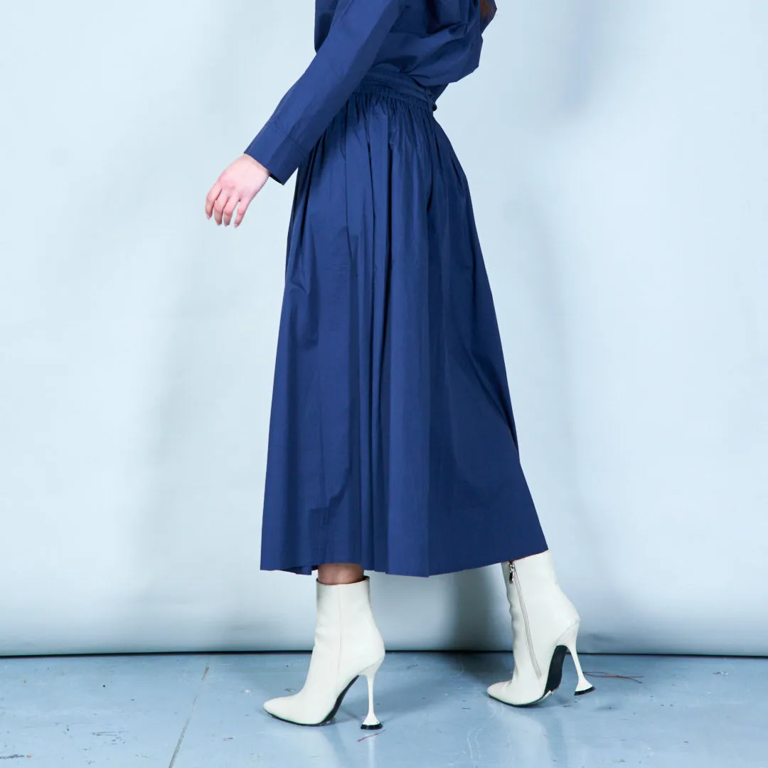 Pleated skirt with tie waist wholesale