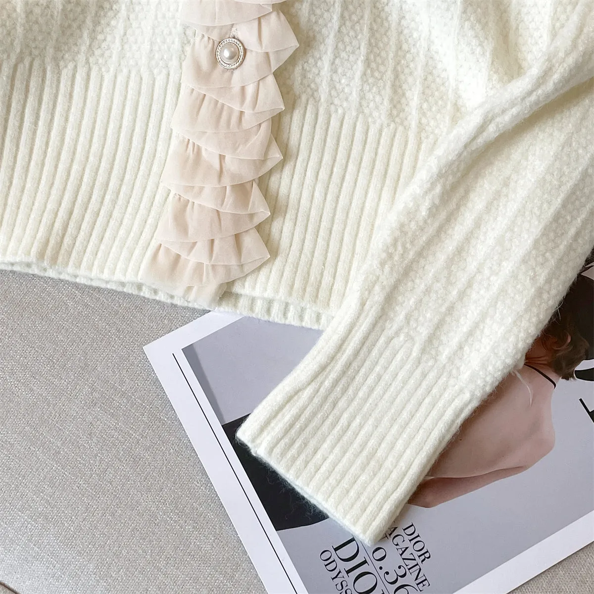 Ruffled Lace Trim Delicate Knitted Cardigan
