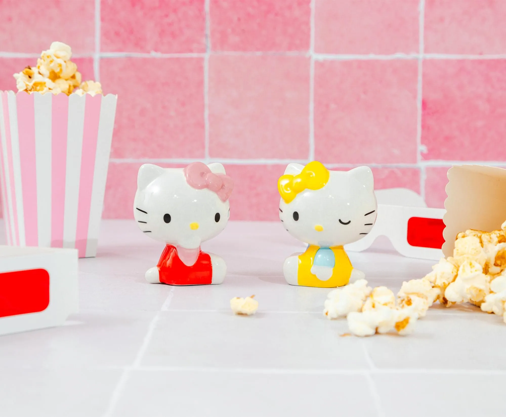 Sanrio Hello Kitty and Mimmy Ceramic Salt and Pepper Shaker Set