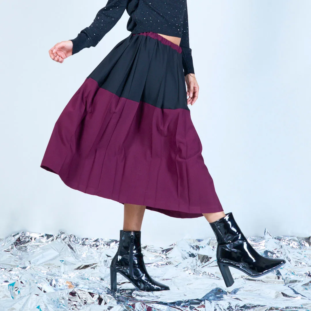 Two-tone pleated midi skirt with elastic waistband wholesale